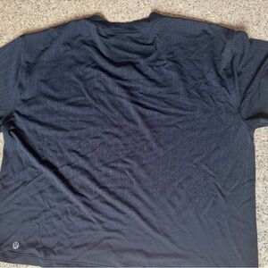 Black Lululemon Crop